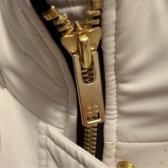 Moose Knuckles Gold Cambria shearling puffer coat - Picture 5 of 13